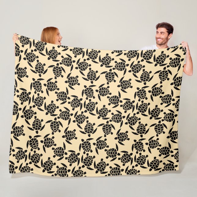Summer coastal style repeating turtle pattern fleece blanket (In Situ)