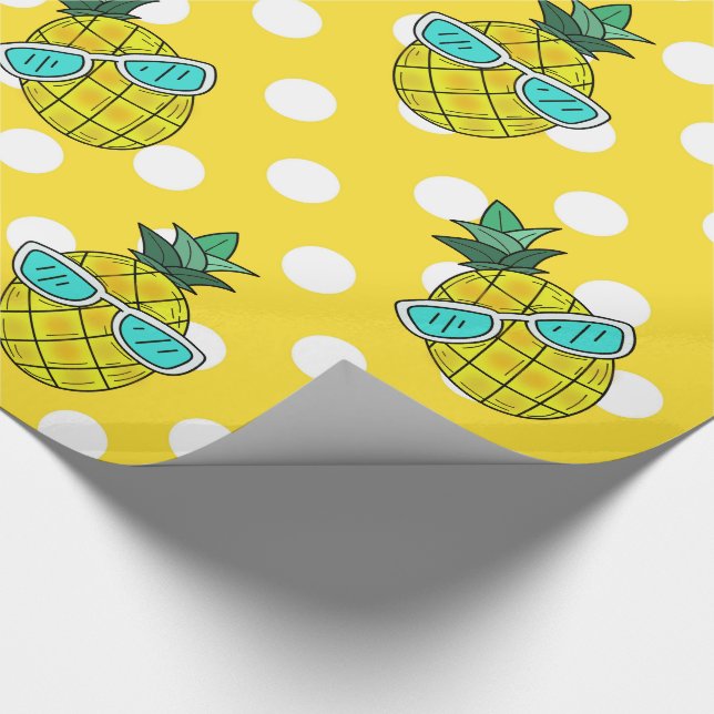 Summer fun pineapples sun bathing gift paper (Corner)