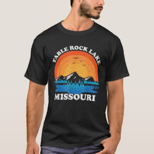 Summer Vacation Retro Sunset Missouri Table Rock L T-Shirt