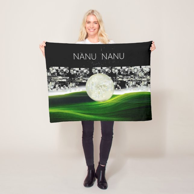 SUN ON THE MOON FLEECE BLANKET (In Situ)