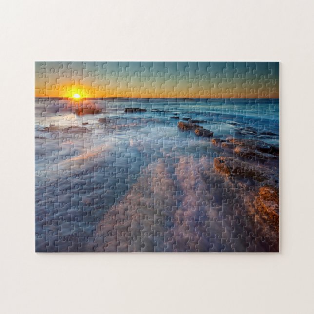 Sun rays illuminate the Pacific Ocean Jigsaw Puzzle (Horizontal)
