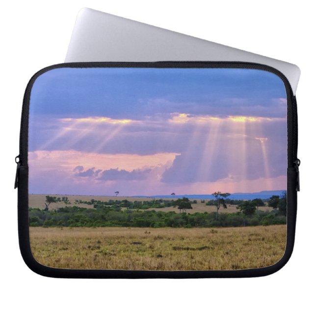 Sun setting on the Masai Mara. Laptop Sleeve (Front)