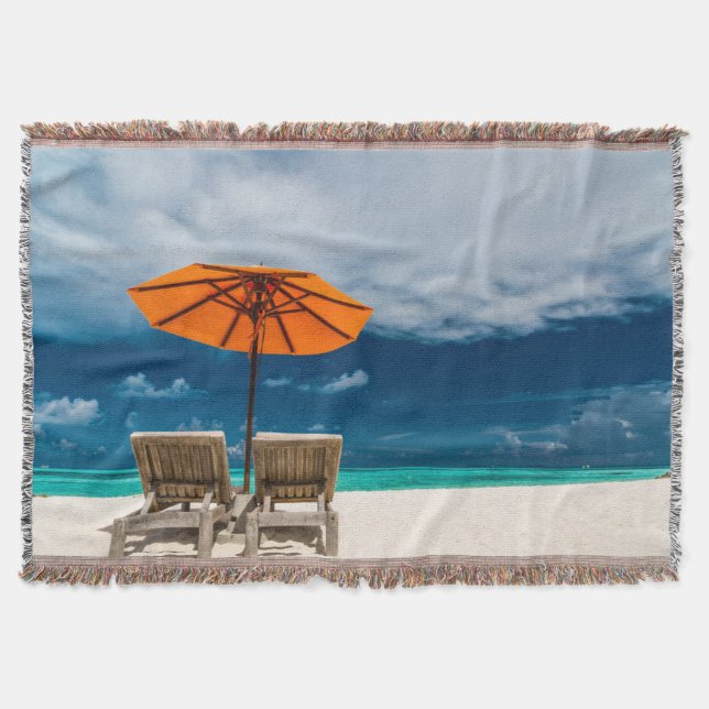 Sun Umbrella On Sandy Beach |Maldives Throw Blanket (Front)
