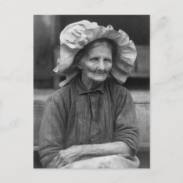 Sunbonnet Style, 1930 Postcard (Front)