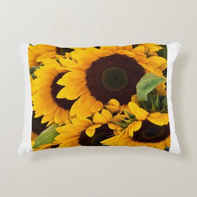 sunflower 01 decorative cushion (Front)