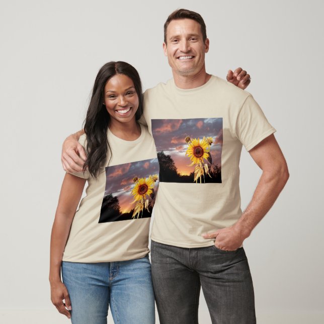 SUNFLOWER AND SUMMER SUNSET WITH PINK CLOUDS T-Shirt (Unisex)