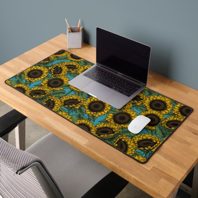 Sunflower field desk mat (Office 2)