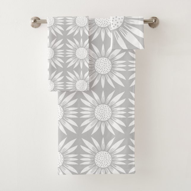 Sunflower Grey White Tile Pattern Bath Towel Set (Insitu)