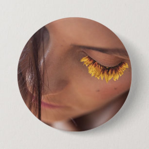 Sunflower Lashes Button