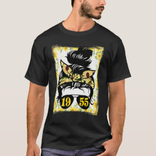Sunflower Mum Born In 1955 Birthday Gardening Woma T-Shirt