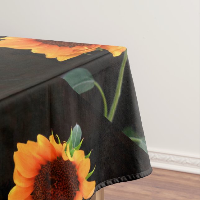 Sunflower Tablecloth (In Situ)
