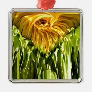 Sunflower Whirl Metal Tree Decoration