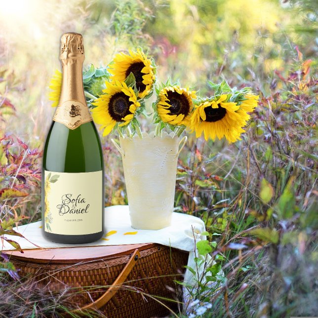 Sunflower white daisy arch elegant sparkling wine label (Creator Uploaded)