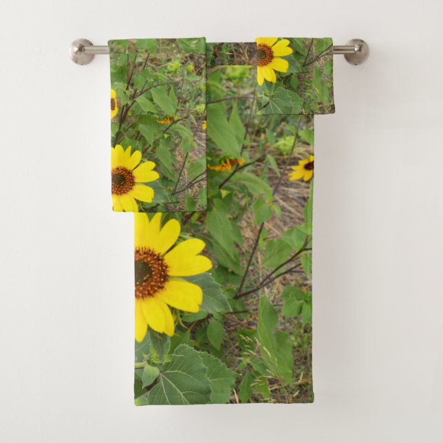 Sunflowers Blowing In The Wind, Bath Towel Set (Insitu)