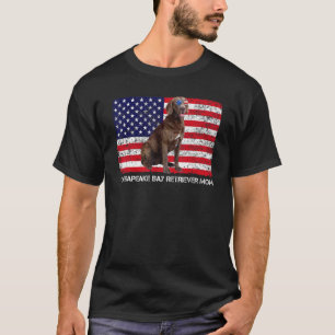 Sunglasses Chesapeake Bay Retriever Mum Flag Ameri T-Shirt