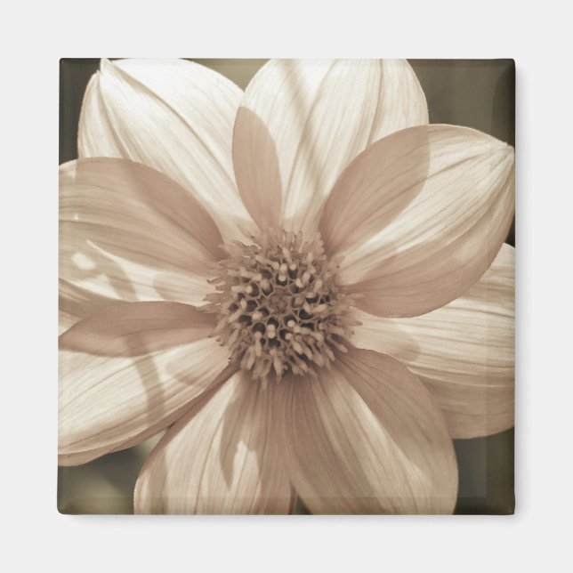Sunny Dahlia Magnet (Front)