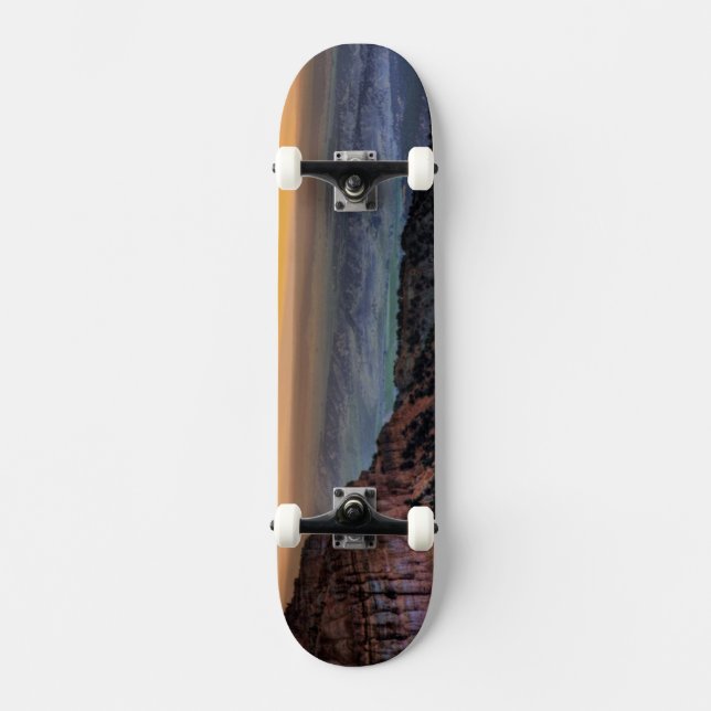 Sunrise at Bryce Canyon Skateboard (Front)
