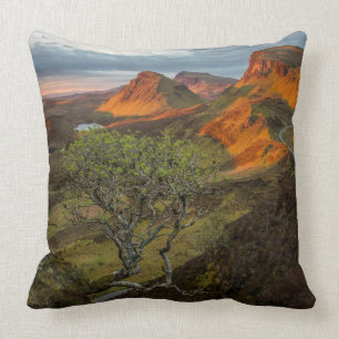 Sunrise at Quiraing mountains on Skye, Scotland Cushion
