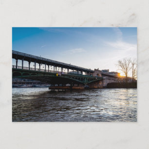 Sunrise over Bir-Hakeim bridge in winter - Paris Postcard