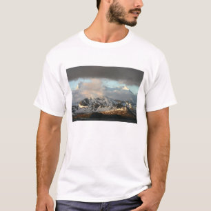 Sunrise over the mountain ranges on South 2 T-Shirt