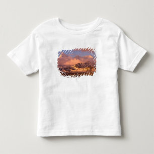 Sunrise over the mountain ranges on South Toddler T-Shirt