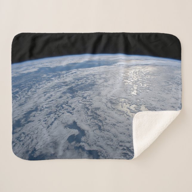 Sun's Glint Beaming On The South Pacific Ocean. Sherpa Blanket (Front (Horizontal))