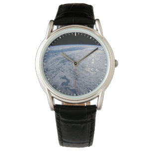 Sun's Glint Beaming On The South Pacific Ocean. Watch