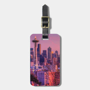Sunset behind Seattle skyline from Kerry Park. Luggage Tag