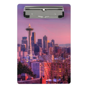 Sunset behind Seattle skyline from Kerry Park. Mini Clipboard