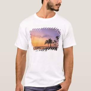 Sunset on Kahaluu Bay in Kona,Hawaii 2 T-Shirt