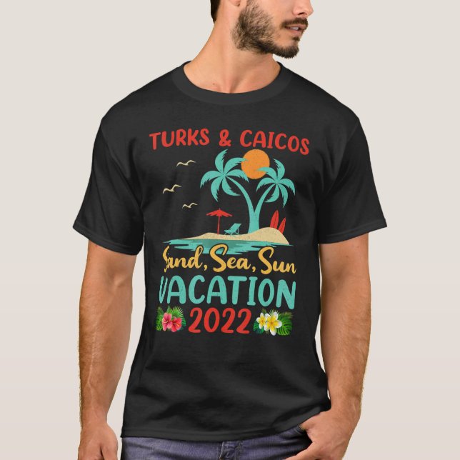 Sunset Palm Tree Beach Vacation 2022 Turks & Caico T-Shirt (Front)