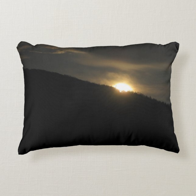 Super Moon over Washington Mountain Decorative Cushion (Front)
