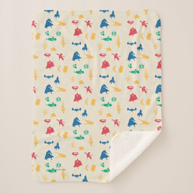 Super-Pets & Justice League Silhouette Pattern Sherpa Blanket (Front)
