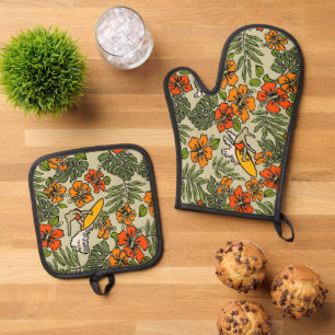 Surf Pareau Hawaiian Hibiscus Surfing Khaki Oven Mitt & Pot Holder Set