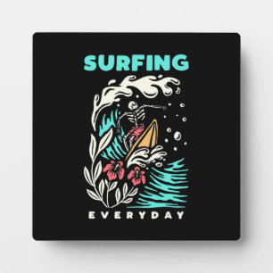 Surfing Everyday Plaque