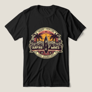 Surfing waves nazaré Tri-Blend shirt