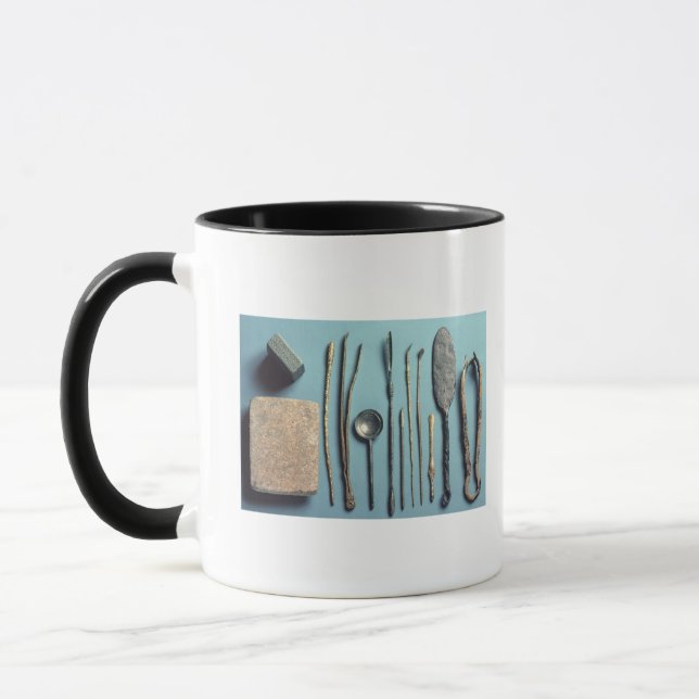 Surgical instruments mug (Left)