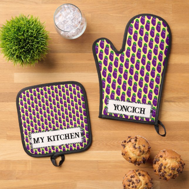 Surprised Eggplant by Kenneth Yoncich Oven Mitt & Pot Holder Set (Top Down)