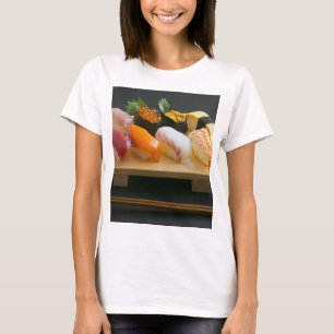 Sushi Zen – The warmth of wood and the dance of fl T-Shirt