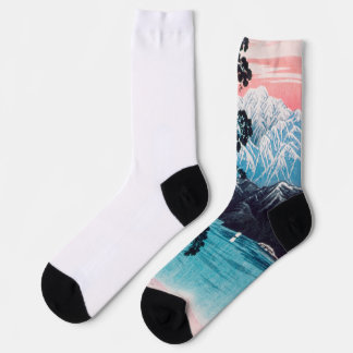 Sustainable Premium Crew Socks - Lingering Snow