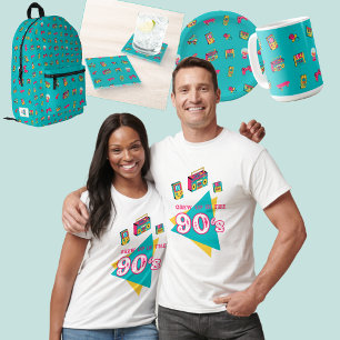"Grew up in the 90's" retro graphic design  T-Shirt