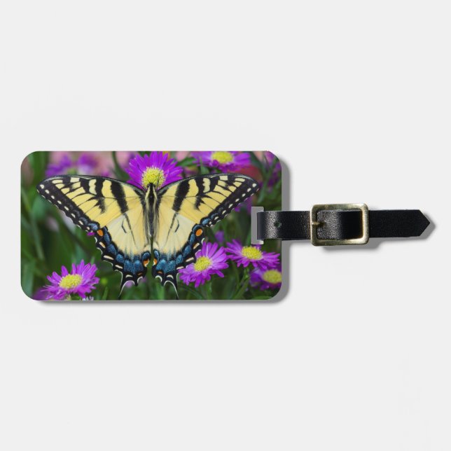 Swallowtail Butterfly on daisy Luggage Tag (Front Horizontal)