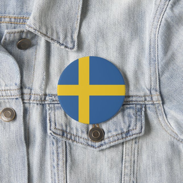 Sweden flag 7.5 cm round badge (In Situ)