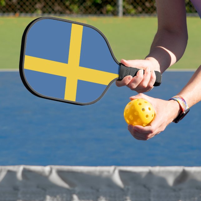 Sweden flag pickleball paddle (Insitu)