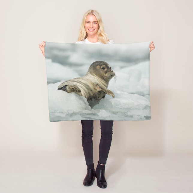 Sweet Baby Seal Fleece Blanket (In Situ)