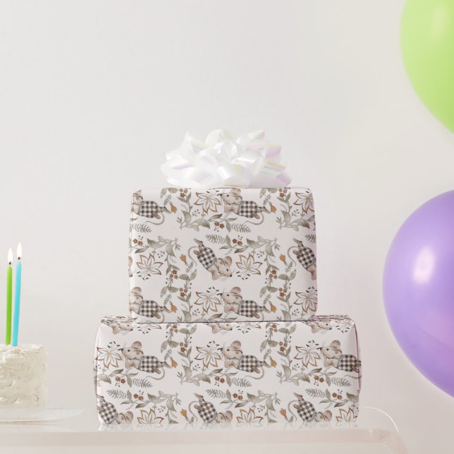 Sweet Fancy Mouse, Chequered Breeches Cream Wrapping Paper (Party Gifts)