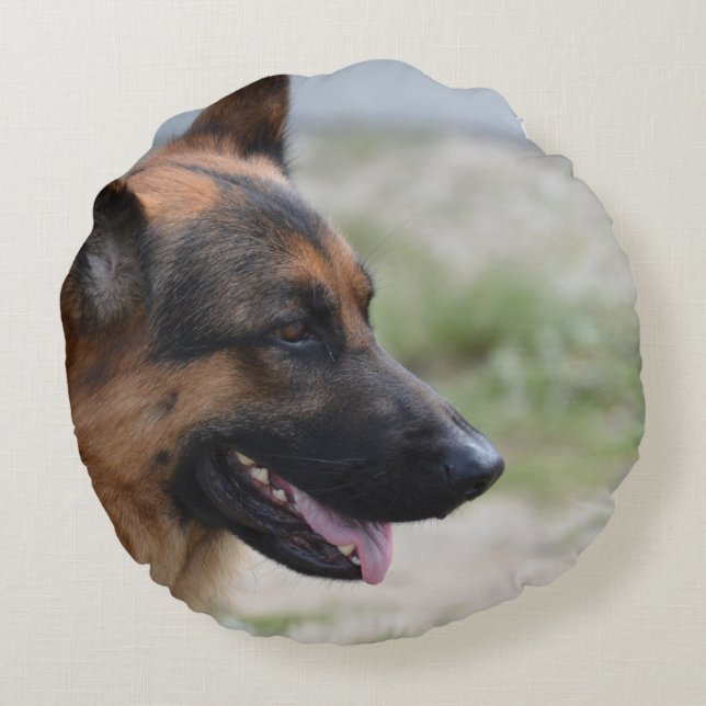 Sweet German Shepherd Dog Round Cushion (Back)