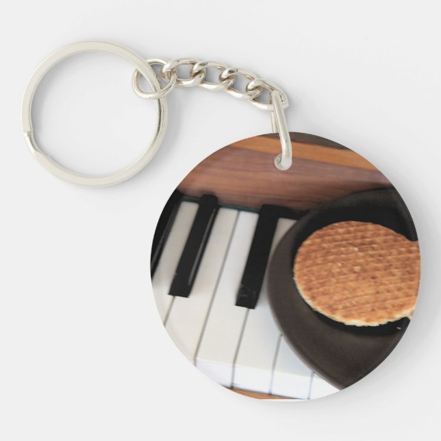 Sweet Harmony – Stroopwafel on Piano Key Holder Ke Key Ring (Front)