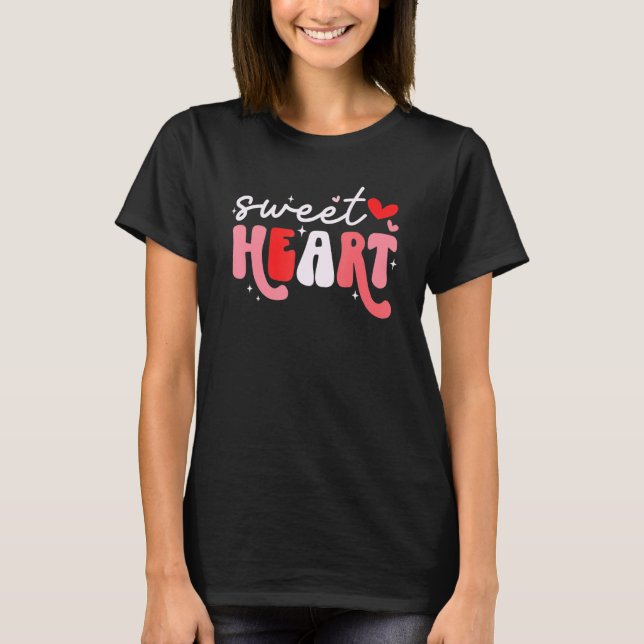 Sweet Heart Groovy Retro Happy Valentine's Day Cou T-Shirt (Front)