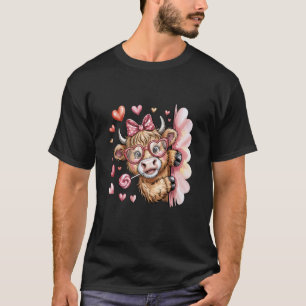 Sweet Highland Cow Calf Pink Bow Heart Lollipop T-Shirt